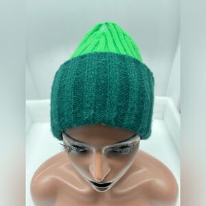 On-34th beanie hat
